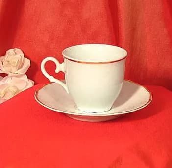 SDG Saucer for rent in Orléans