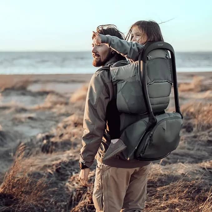 Thule Backpack - Child Carrier – photo 2 in Kanata