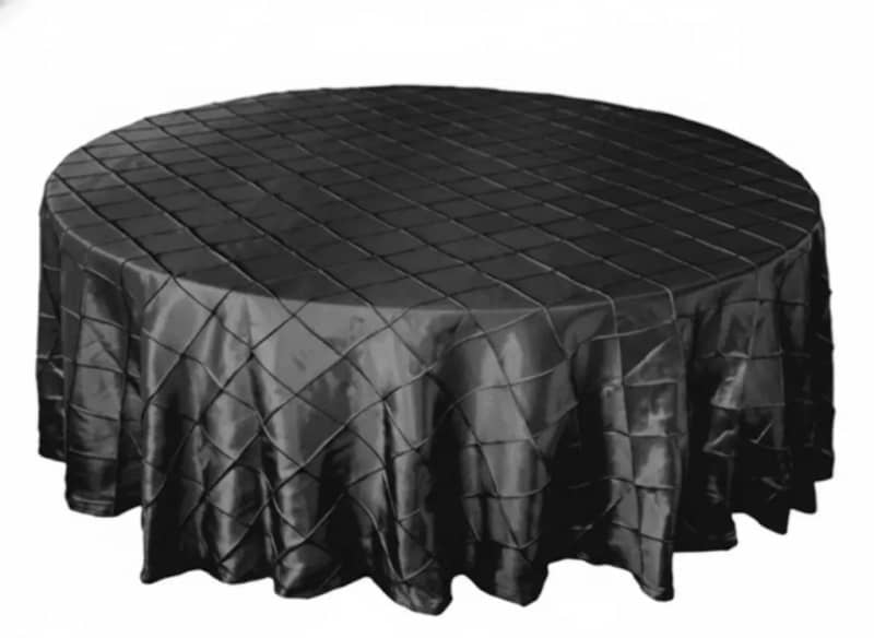 Black Tablecloth 120 inch Round Pintuck for rent in Orléans