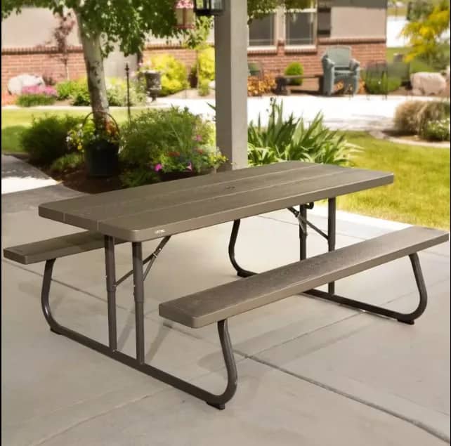 6 ft Folding Plastic Picnic Table for rent in Arnprior