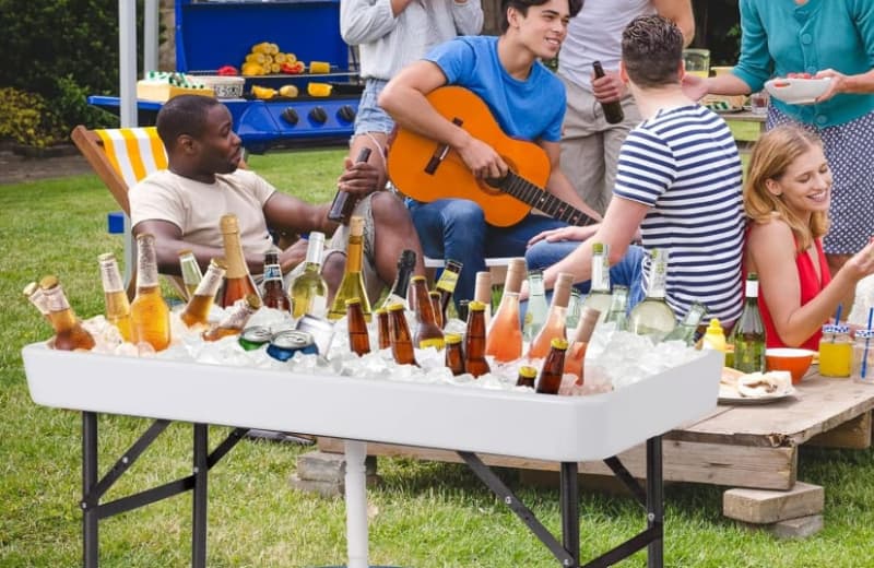 Fill 'N Chill Party 4' Table for rent in Arnprior