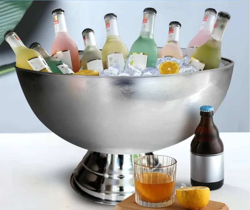 Punch / Drink Bowl - 3 Gallon Stainless Steel – photo 3 in Arnprior
