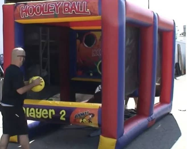 Hooley Ball Carnival Game Inflatable – photo 3 in Orléans