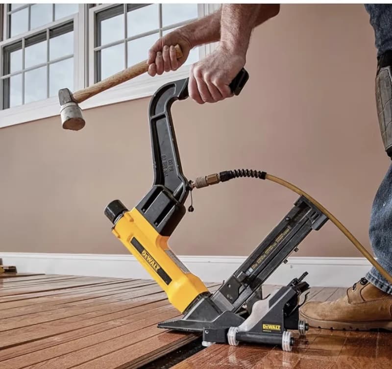 Flooring Nailer 2-N-1 Rental in Ottawa – photo 2 in Ottawa