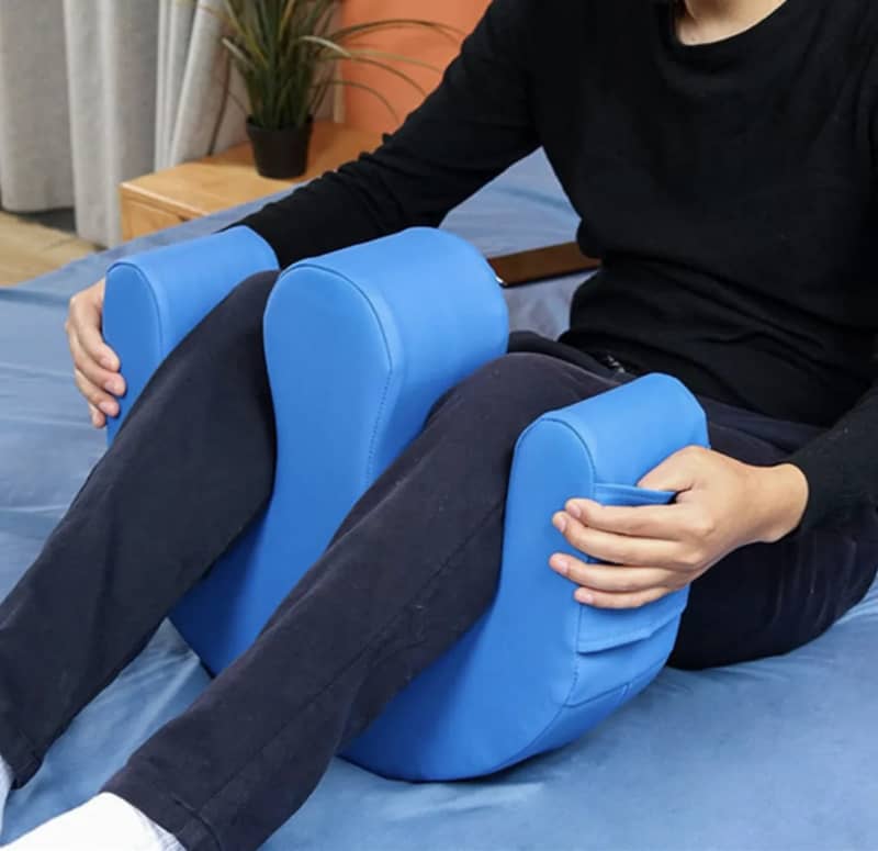 U Shaped Patient Turning Pillow Bed Support for rent in Kemptville