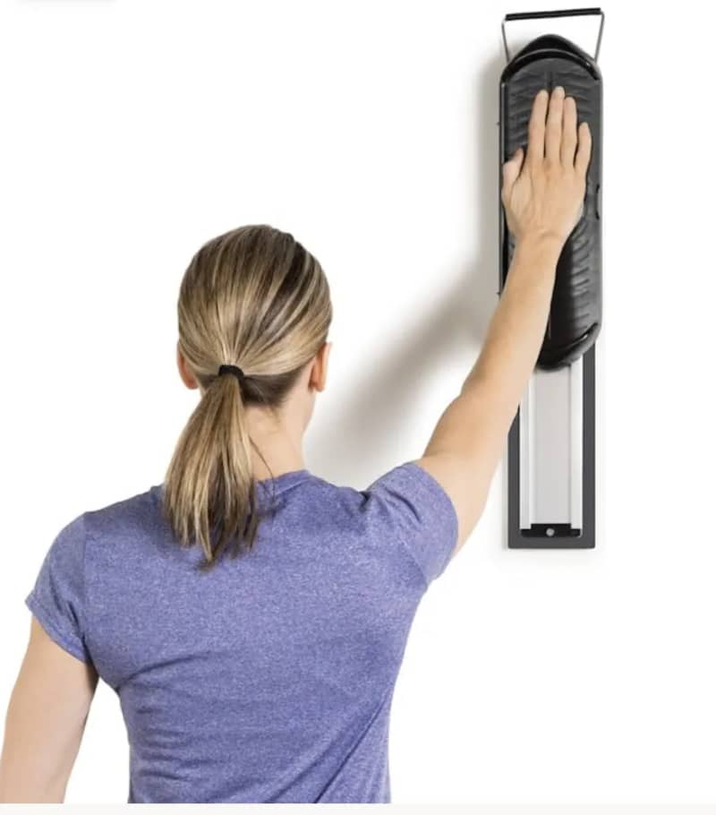Knee and Shoulder Mobility Aid – photo 2 in Kemptville
