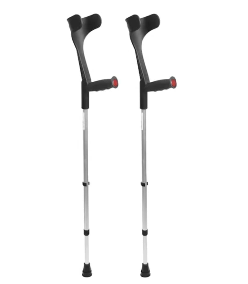 Lightweight Adjustable Forearm Crutches – photo 3 in Kemptville