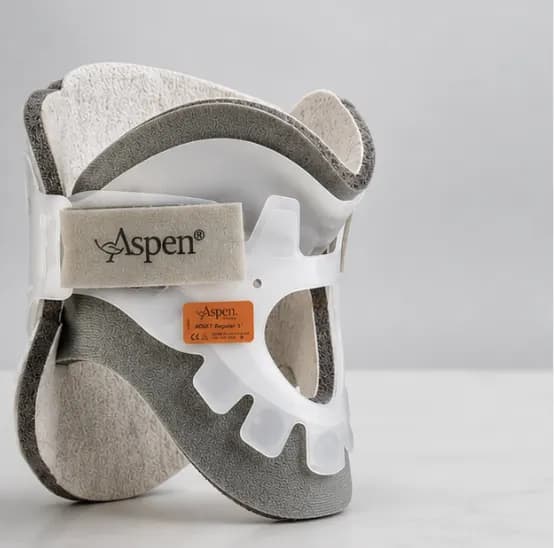 Aspen Cervical Collar Neck Brace Support – photo 3 in Arnprior