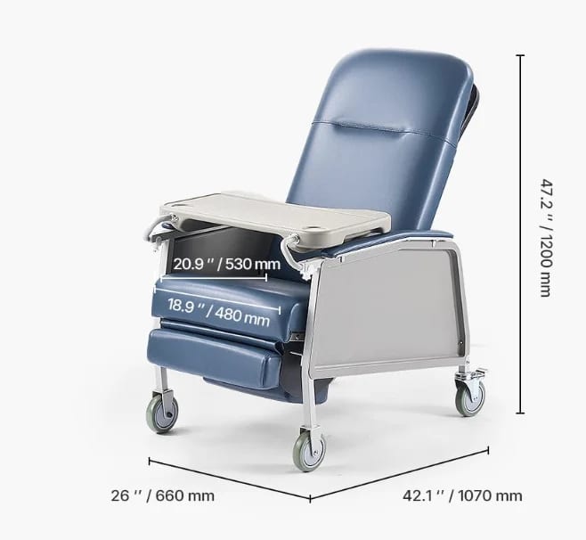 Reclining Geri Chair with Tray and Wheels – photo 5 in Arnprior