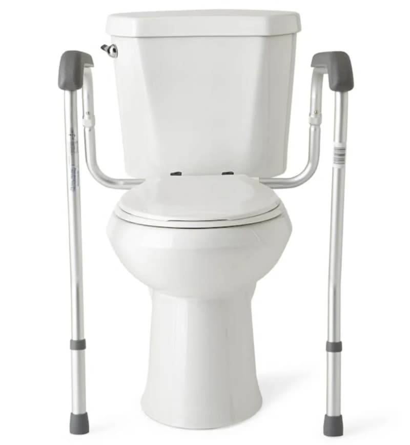 Adjustable Toilet Safety Rail Frame – photo 2 in Kanata