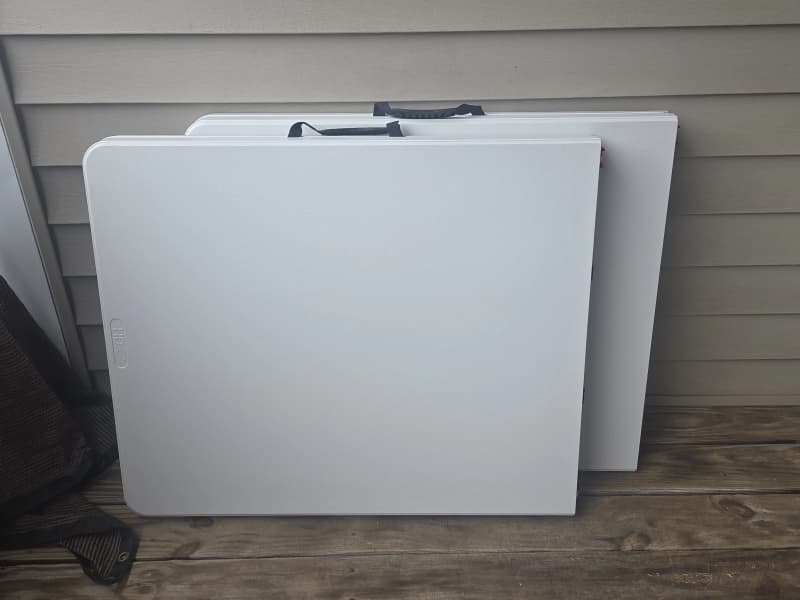 6-Foot Folding Table – photo 2 in Frederick