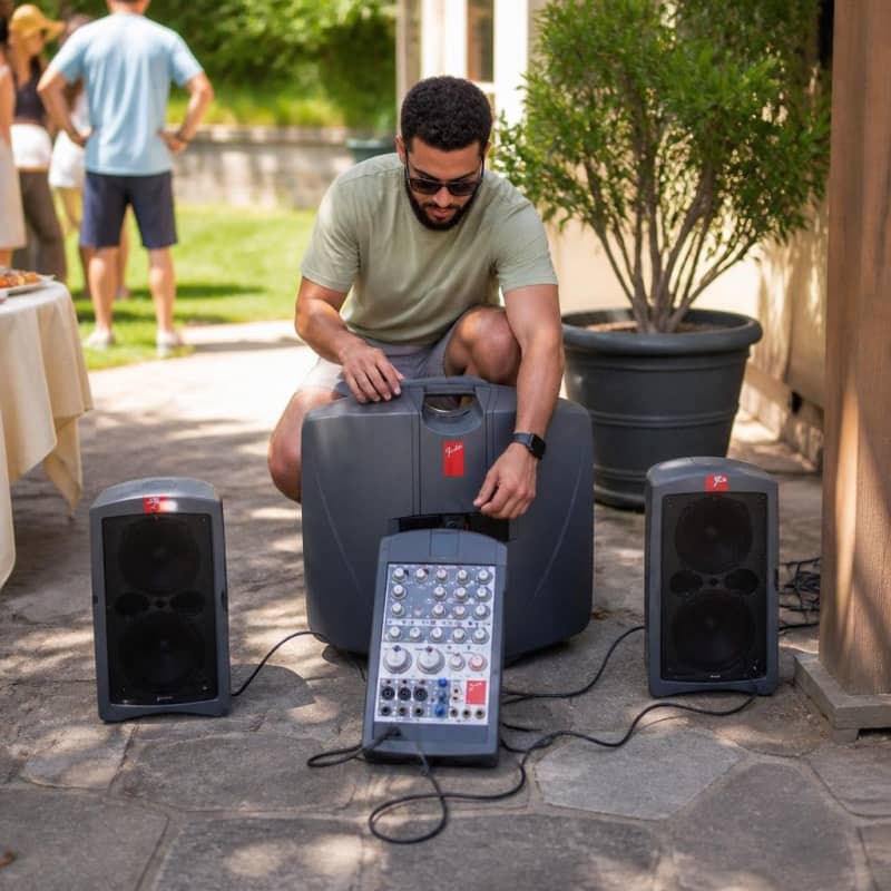 Fender P.A. Sound System With Microphone Electronics-Furniture 1/3
