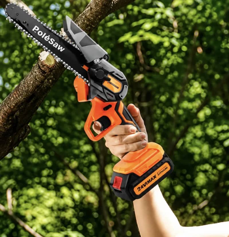 Lightweight Chainsaw Rental for rent in Ottawa