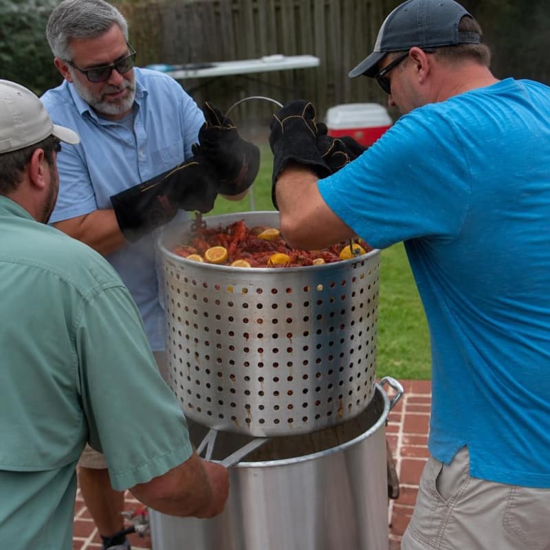 Cooking / Seafood Boil / Corn Strainer - 60 qt Party-Event 1/3