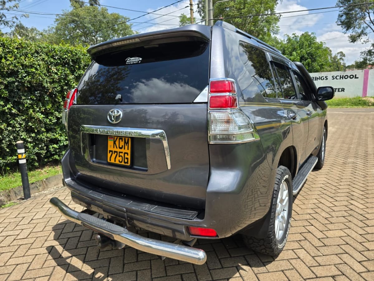 TOYOTA LANDCRUISER J150