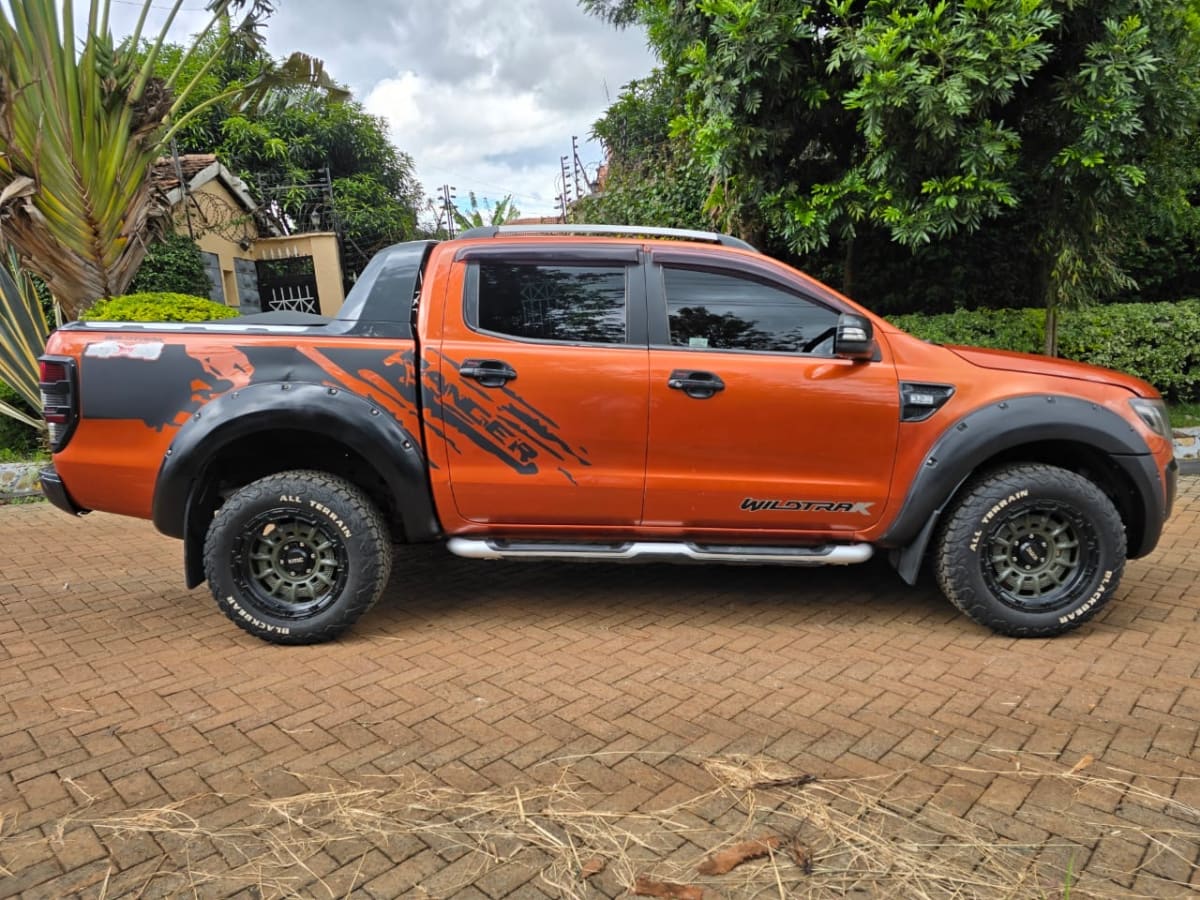 FORD RANGER WILD TRACK