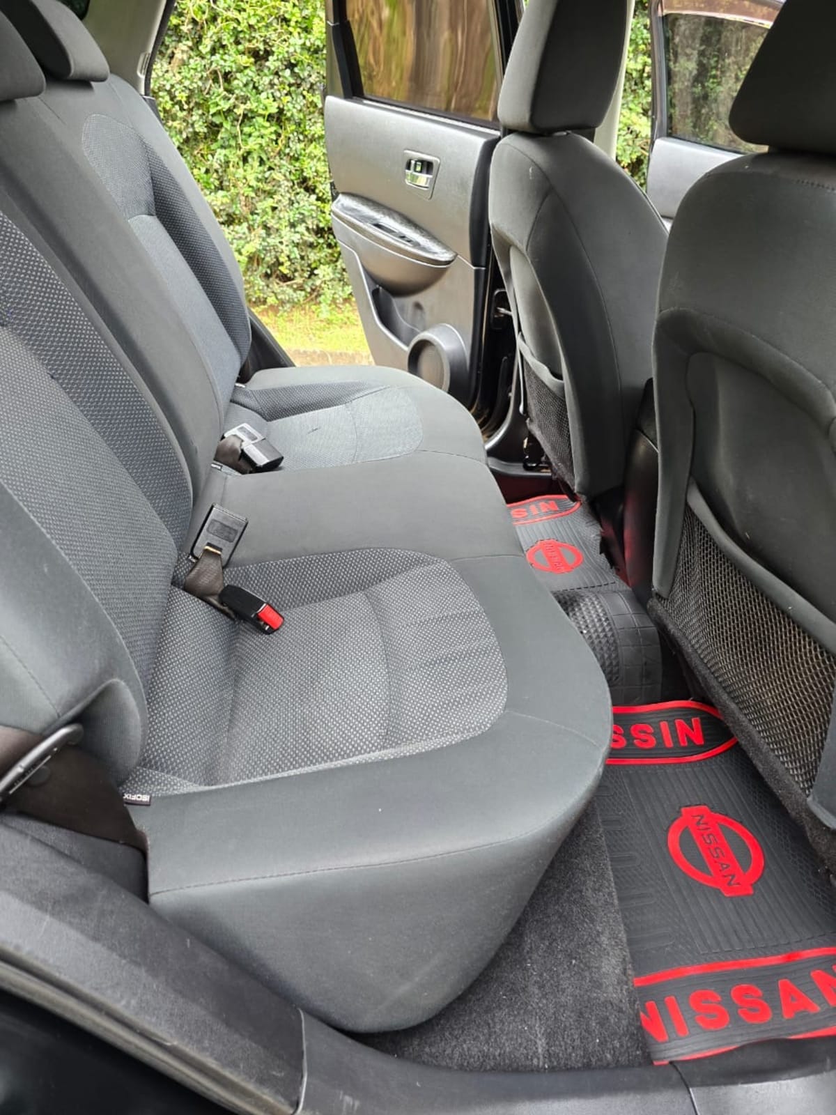 NISSAN DUALIS