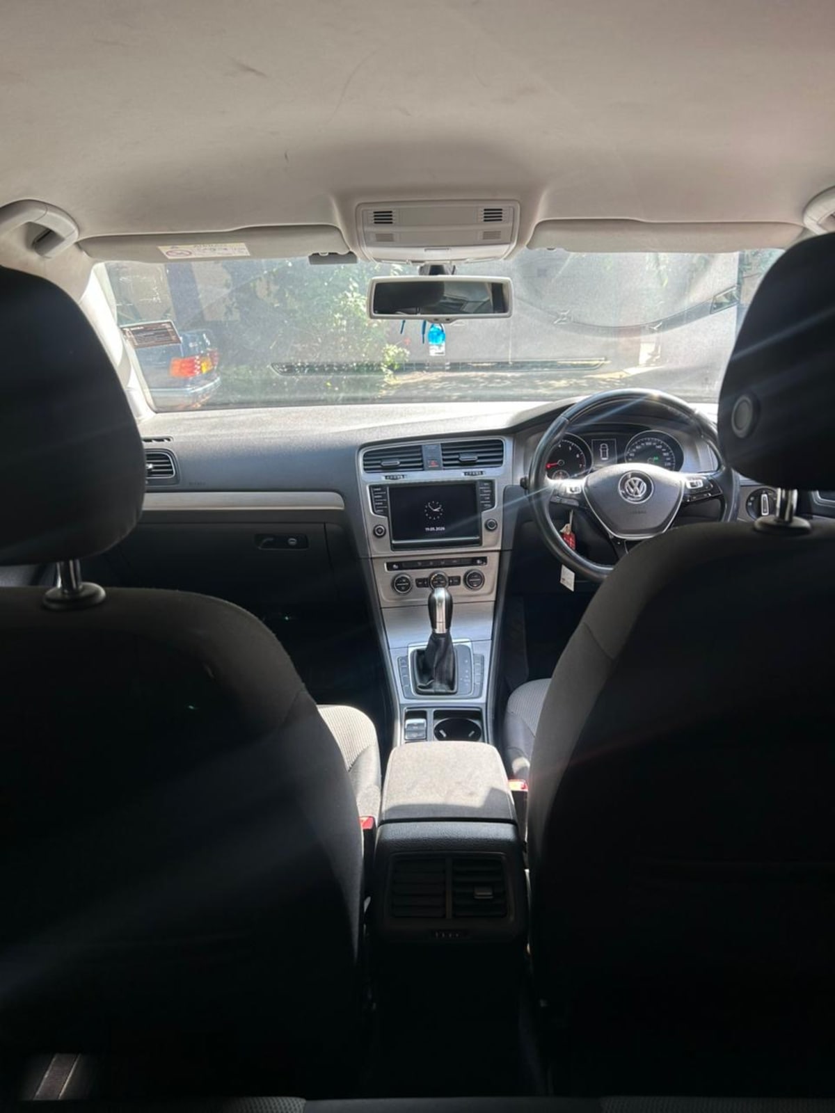 VOLKSWAGEN GOLF TSI