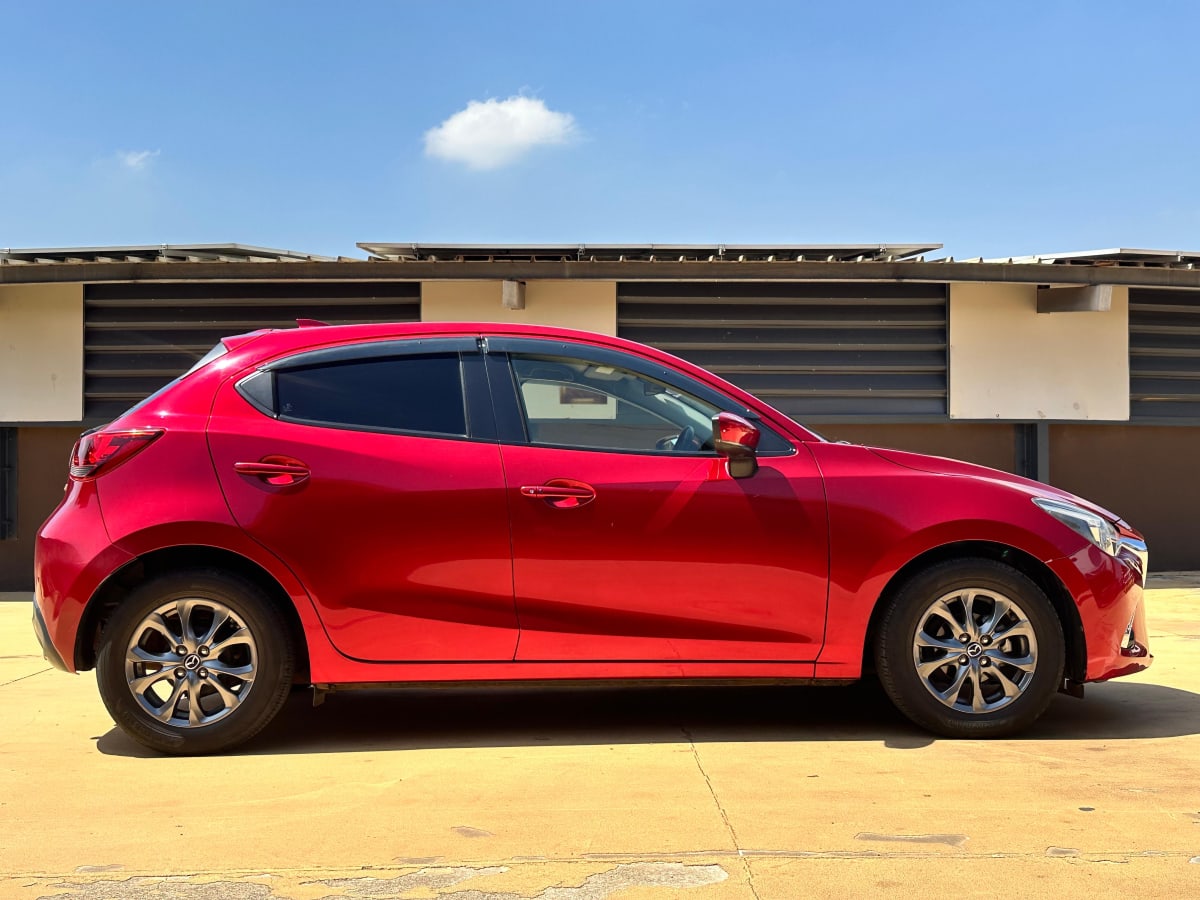 MAZDA DEMIO SKY ACTIVE