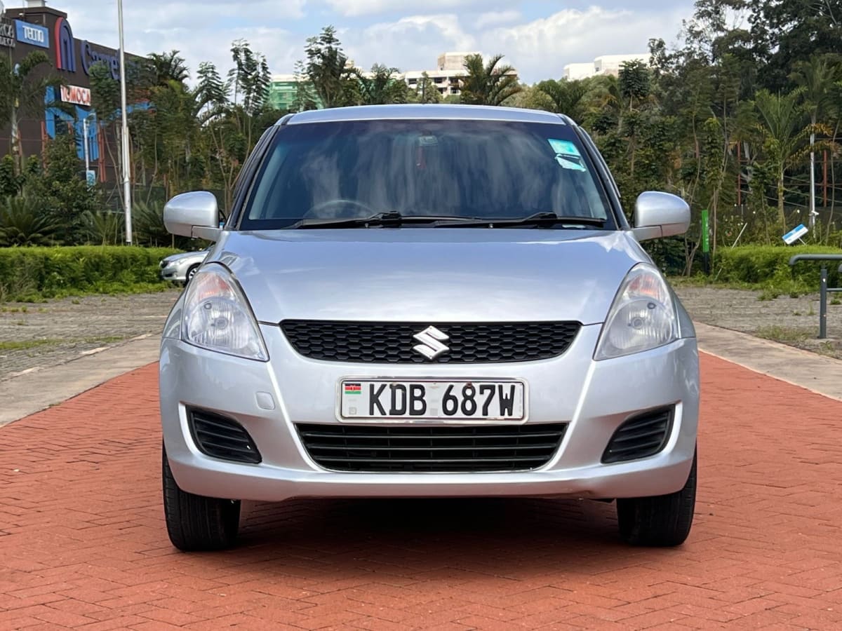 SUZUKI SWIFT