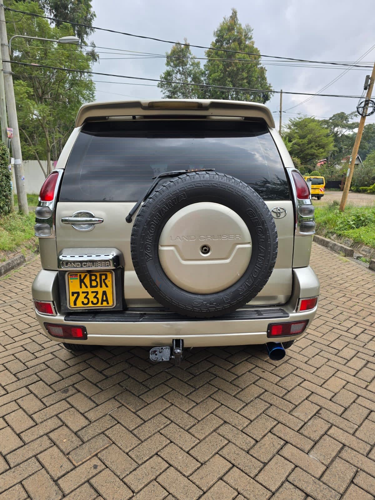 TOYOTA LANDCRUISE J120
