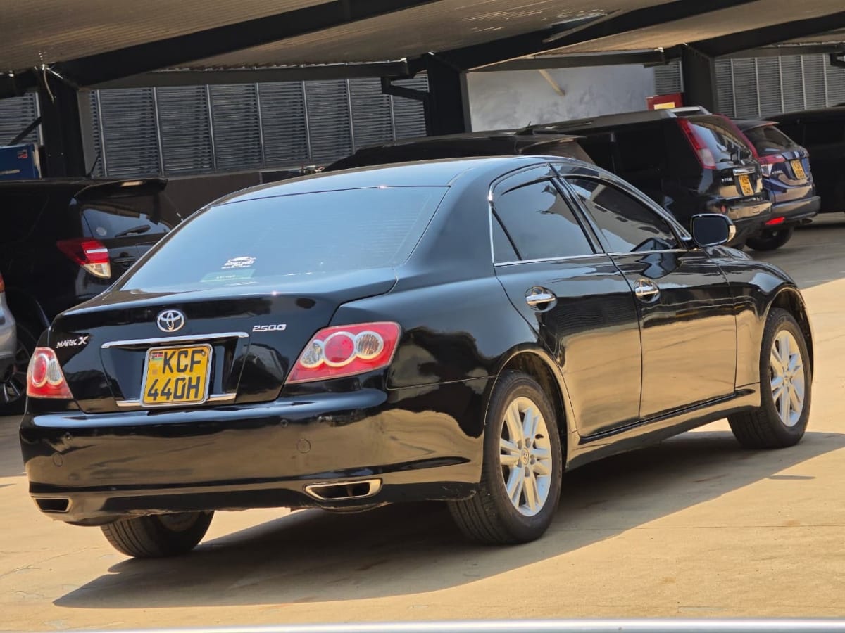TOYOTA MARK X