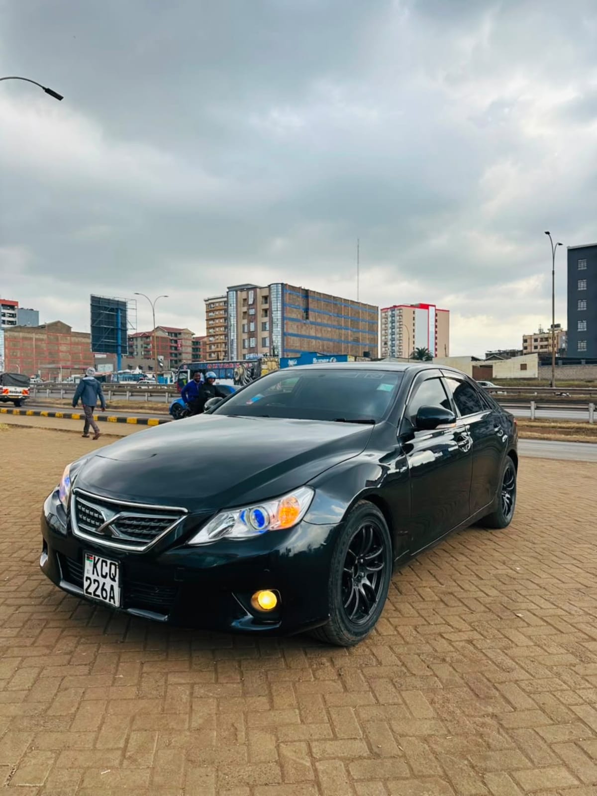 TOYOTA MARK X