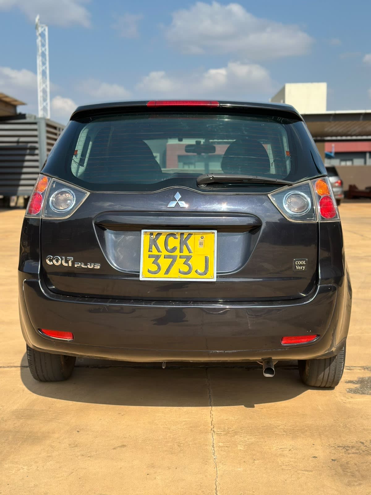 MITSUBISHI COLT PLUS