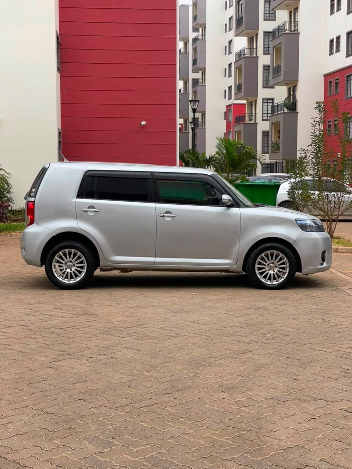 TOYOTA RUMION