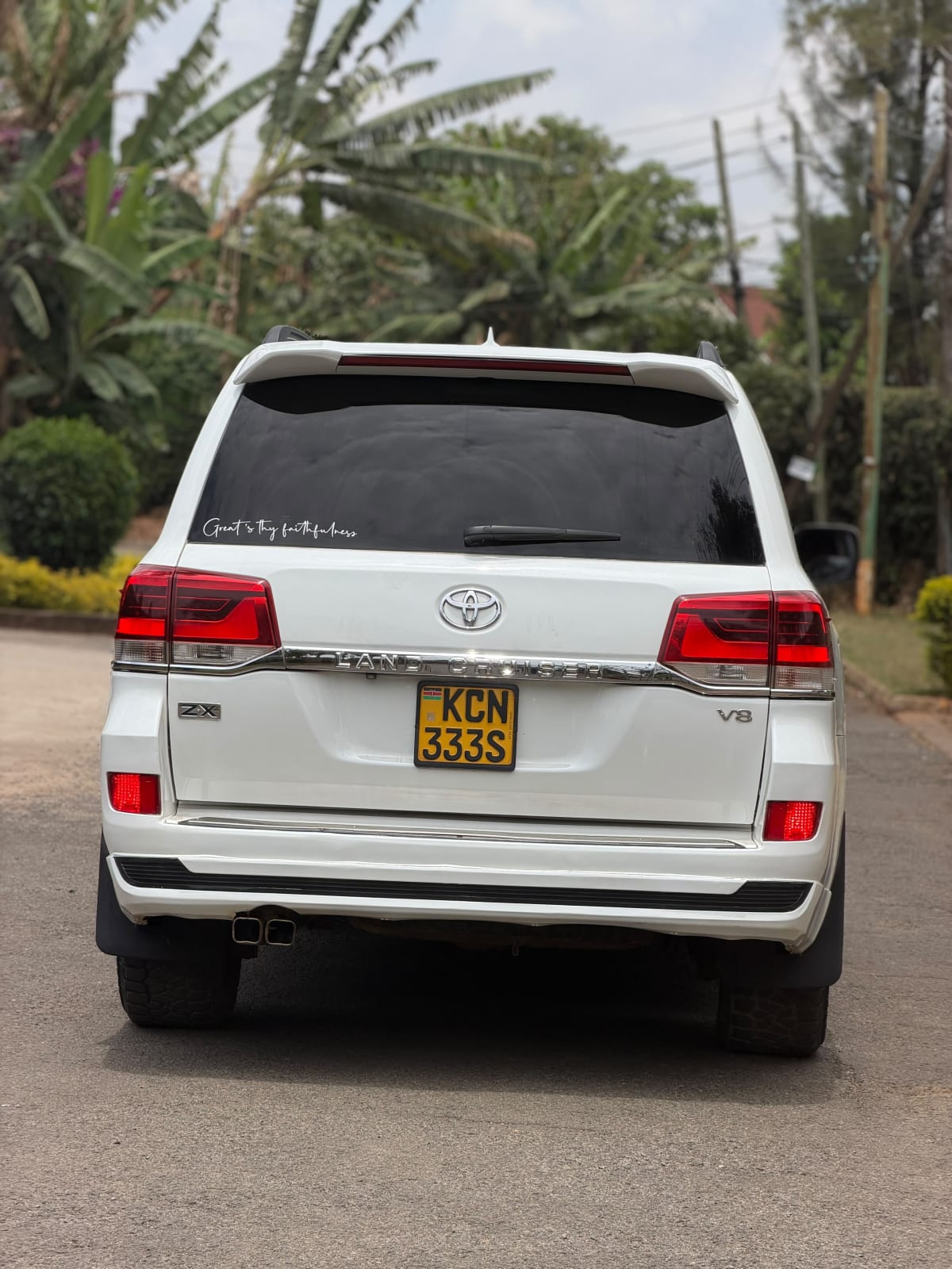 Toyota Landcruiser V8
