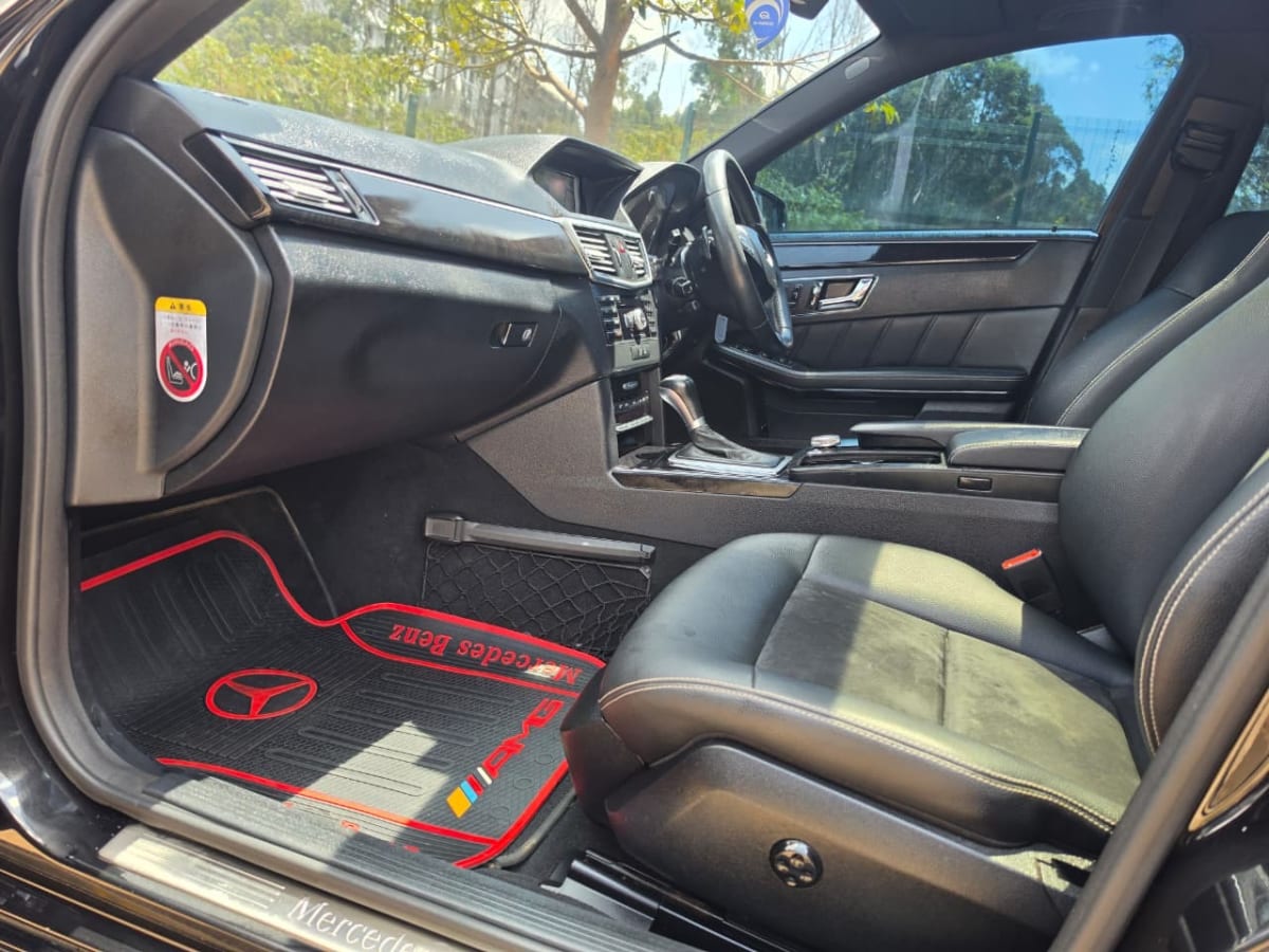 Mercedes Benz E250