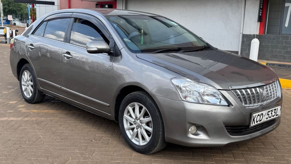 Toyota Premio 260