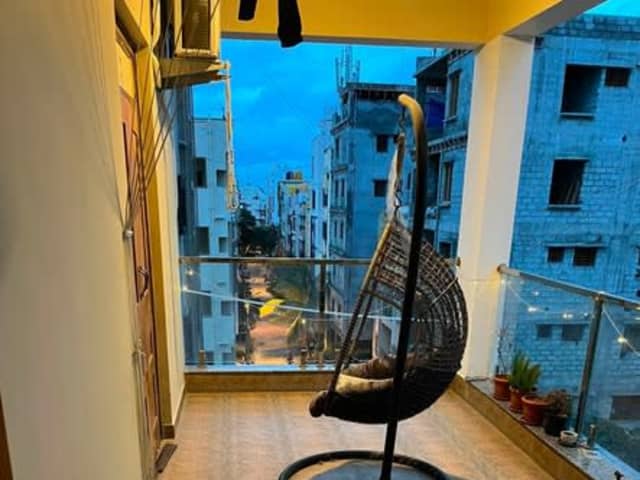 Room Available in 2BHK HKV Community — living area and home amenities