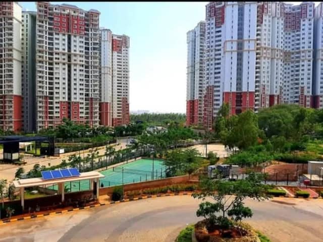 2 BHK Semi-Furnished Apartment for Rent – Prestige Lakeside Habitat, Whitefield — verified flat photo 1