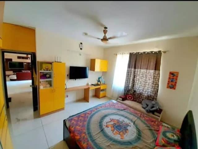 2 BHK Semi-Furnished Apartment for Rent – Prestige Lakeside Habitat, Whitefield — living area and home amenities