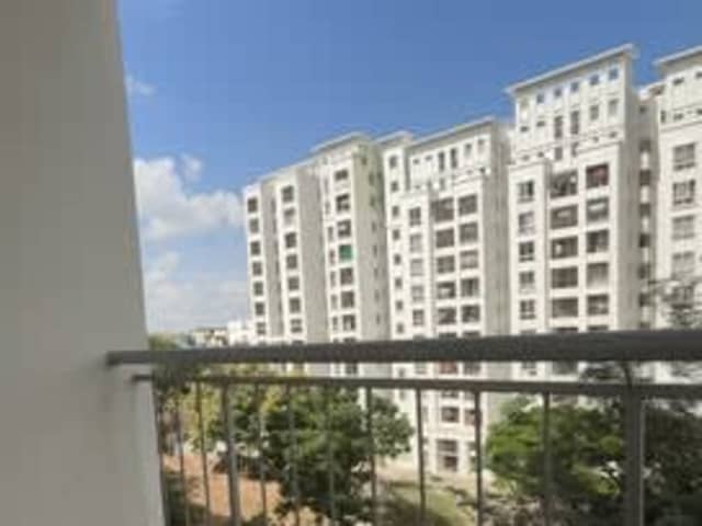 Female Flatmate Needed in 3BHK Brookefield — verified flat photo 1