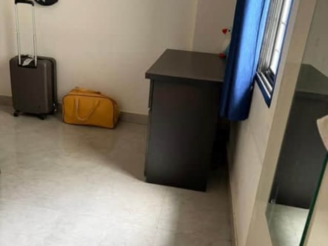 Female Flatmate in 3BHK on Richmond Road — living area and home amenities