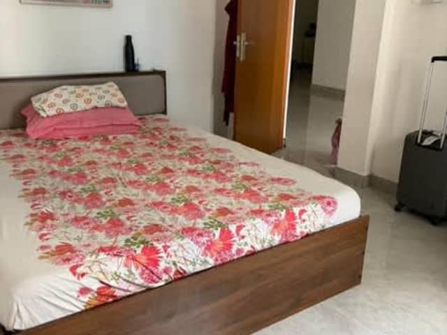Female Flatmate in 3BHK on Richmond Road — bedroom interior view