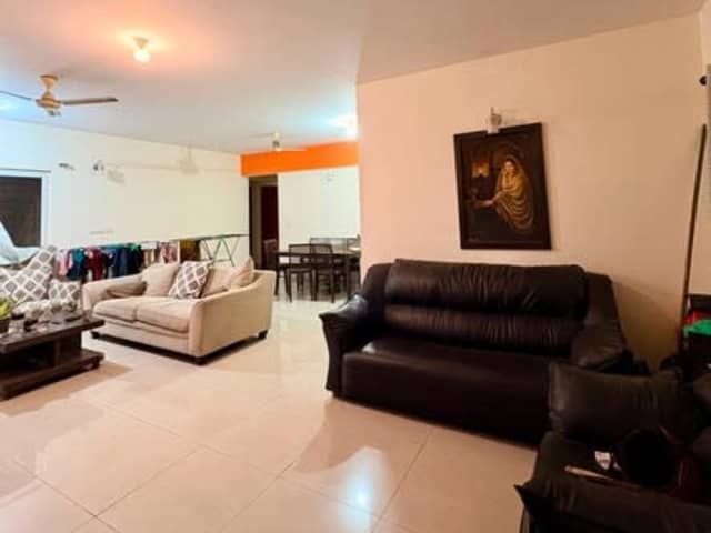 Master bedroom in 3BHK Flat for female roommate — bedroom interior view