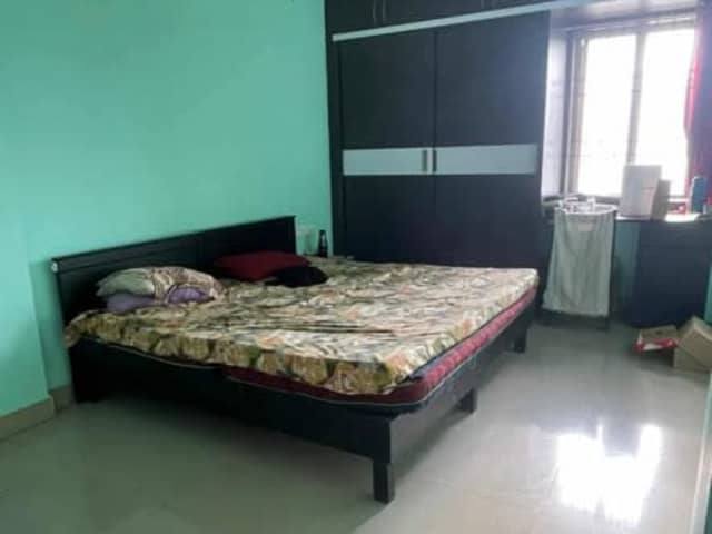 Female Flatmate Replacement in 3BHK Apartment — bedroom interior view