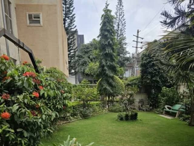 Single Room in 2BHK Flat, Marathahalli — bedroom interior view