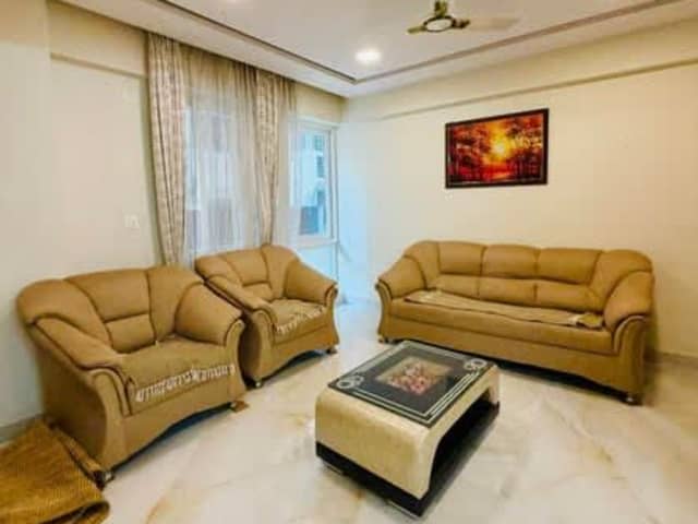 2 Bhk Furnished Flat For Rent — living area and home amenities