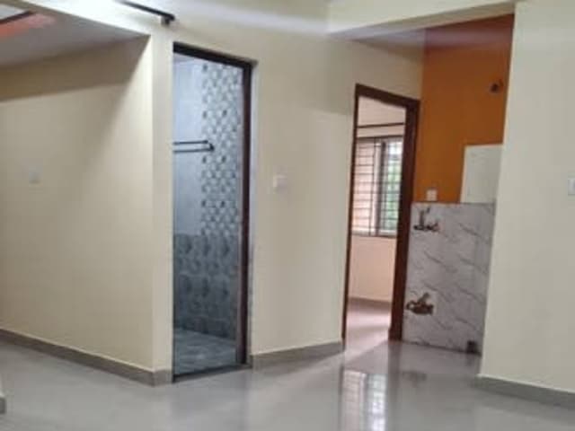 2 BHK Apartment in Marathahalli — living area and home amenities