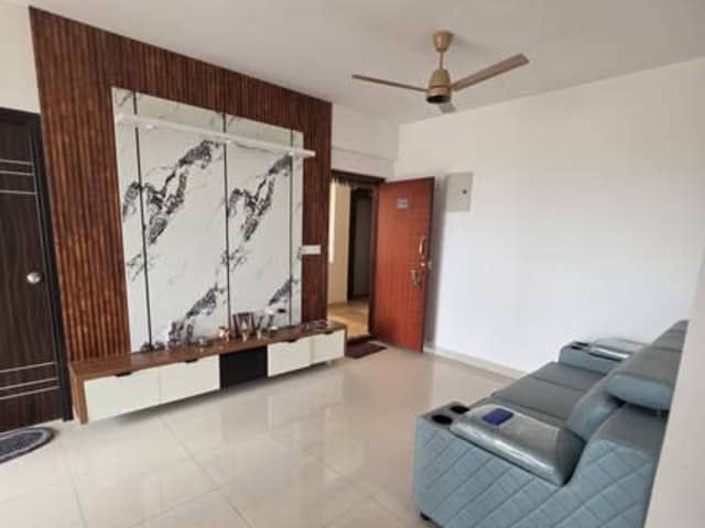 2BHK Semi-Furnished Apartment for Rent – Shriram Solitaire, Yelahanka — living area and home amenities