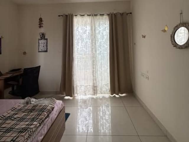 Master Bedroom for rent in 3BHK — living area and home amenities