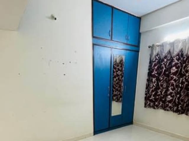 Beautiful rooms in 3 BHK apartment - Kaggadaspura — bedroom interior view