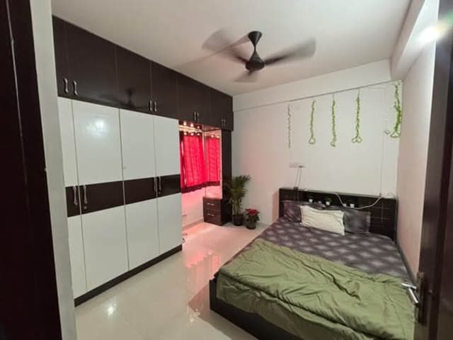Female Flatmate Wanted in AECS Layout 2BHK — property photo 1 of 4