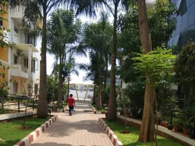 Room Available in a Fully Furnished 3 BHK Apartment in Whitefield — bedroom interior view