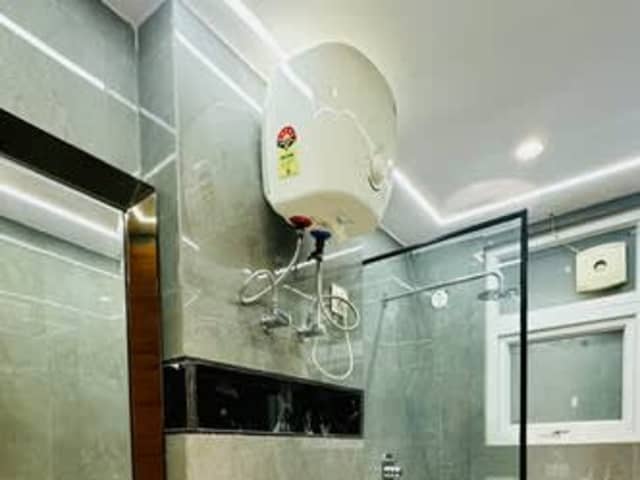 3BHK Semi Furnished Floor in BPTP Amstoria Sec 102 — living area and home amenities