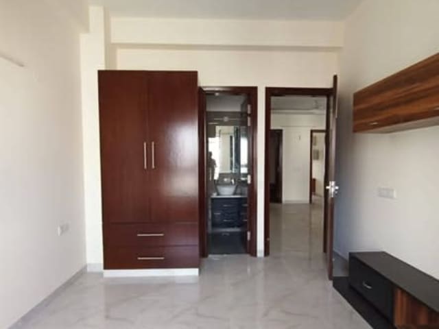 3BHK in Sector 57, Gurgaon — living area and home amenities